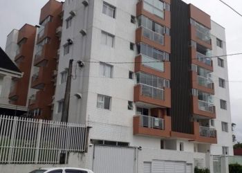Apartamento no Bairro Costa e Silva em Joinville com 3 Dormitórios (1 suíte) e 85 m² - SA014