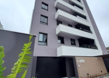 Apartamento no Bairro Costa e Silva em Joinville com 3 Dormitórios (1 suíte) e 77 m² - KA1417