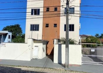 Apartamento no Bairro Guanabara em Joinville com 2 Dormitórios e 53 m² - SA036