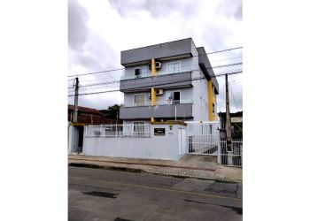 Apartamento no Bairro Iririú em Joinville com 2 Dormitórios e 50 m² - 733