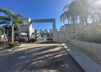 Apartamento no Bairro Jarivatuba em Joinville com 2 Dormitórios e 39 m² - 12371.002