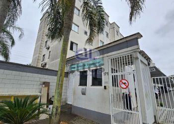 Apartamento no Bairro Paranaguamirim em Joinville com 2 Dormitórios e 55.84 m² - 00674001