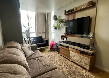 Apartamento no Bairro Saguaçú em Joinville com 2 Dormitórios (1 suíte) - 26068