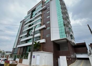 Apartamento no Bairro Santo Antônio em Joinville com 3 Dormitórios (3 suítes) e 146 m² - 3060