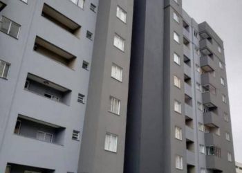 Apartamento no Bairro Santo Antônio em Joinville com 2 Dormitórios e 50 m² - LG9323