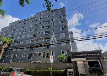 Apartamento no Bairro Santo Antônio em Joinville com 2 Dormitórios (1 suíte) e 62 m² - 05899.001