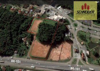 Terreno no Bairro Glória em Joinville com 23889 m² - 1000