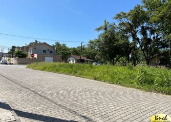 Terreno no Bairro Vila Nova em Joinville com 2365.83 m² - BU54057V