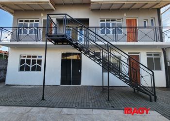 Apartamento no Bairro Jardim Eldorado em Palhoça com 1 Dormitórios e 30 m² - 122723