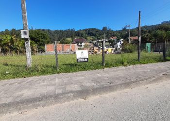 Terreno no Bairro Ribeirão Areia em Pomerode com 601.3 m² - 085