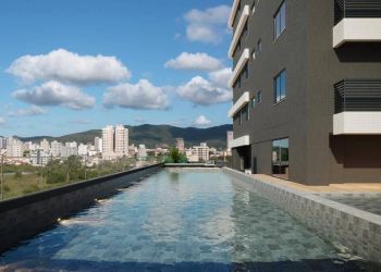Apartamento no Bairro Balneário Perequê em Porto Belo com 3 Dormitórios (3 suítes) e 1282 m² - 66
