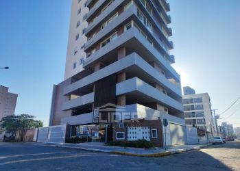 Apartamento no Bairro Balneário Perequê em Porto Belo com 2 Dormitórios (2 suítes) e 102.24 m² - 2879