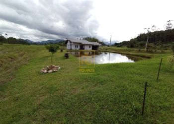 Imóvel Rural no Bairro Centro em Rio dos Cedros com 8632 m² - P151158
