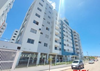 Apartamento no Bairro Areias em São José com 2 Dormitórios e 59 m² - 123668