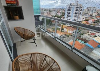 Apartamento no Bairro Barreiros em São José com 3 Dormitórios (1 suíte) e 80 m² - 19845
