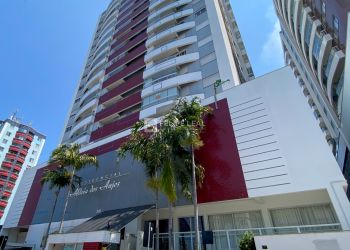 Apartamento no Bairro Campinas em São José com 3 Dormitórios (1 suíte) e 90 m² - 20628