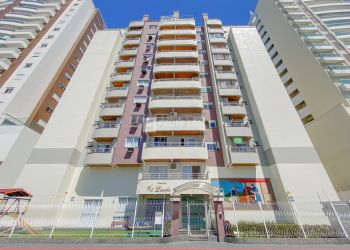 Apartamento no Bairro Campinas em São José com 2 Dormitórios (1 suíte) e 68 m² - 20961