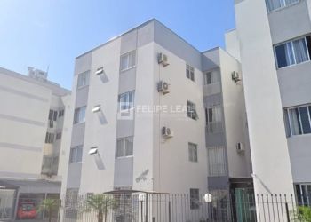 Apartamento no Bairro Kobrasol I em São José com 3 Dormitórios e 6656 m² - 21474