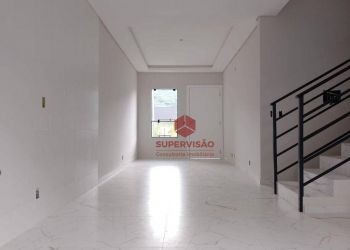 Casa no Bairro Forquilhas em São José com 3 Dormitórios (1 suíte) e 101 m² - CA0615
