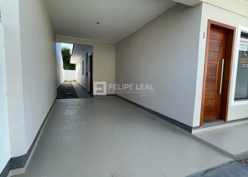 Casa no Bairro Forquilhas em São José com 3 Dormitórios (1 suíte) e 92 m² - 20168