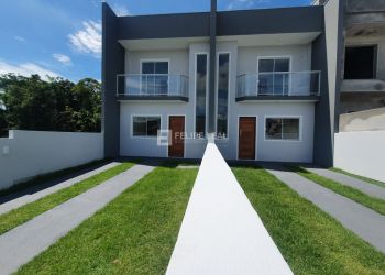 Casa no Bairro Forquilhas em São José com 2 Dormitórios (2 suítes) e 70 m² - 20680
