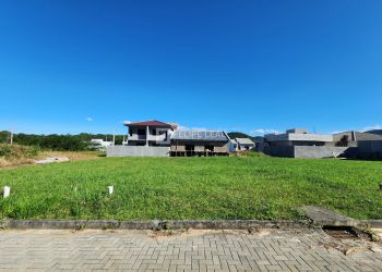 Terreno no Bairro Forquilhas em São José com 200 m² - 21455