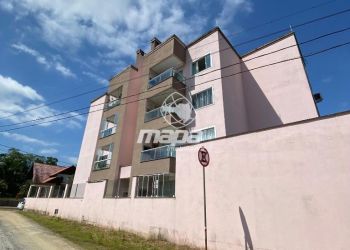 Apartamento no Bairro Centro em Timbó com 3 Dormitórios (1 suíte) - 8467