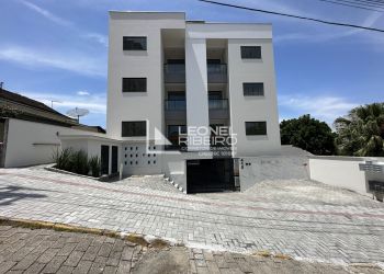 Apartamento no Bairro Imigrantes em Timbó com 2 Dormitórios (1 suíte) e 62 m² - GS109
