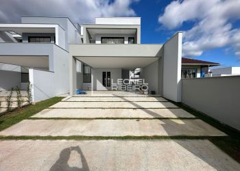 Casa no Bairro Capitais em Timbó com 3 Dormitórios (1 suíte) e 142 m² - GS03