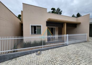 Casa no Bairro Vila Germer em Timbó com 2 Dormitórios e 82.82 m² - 4760180